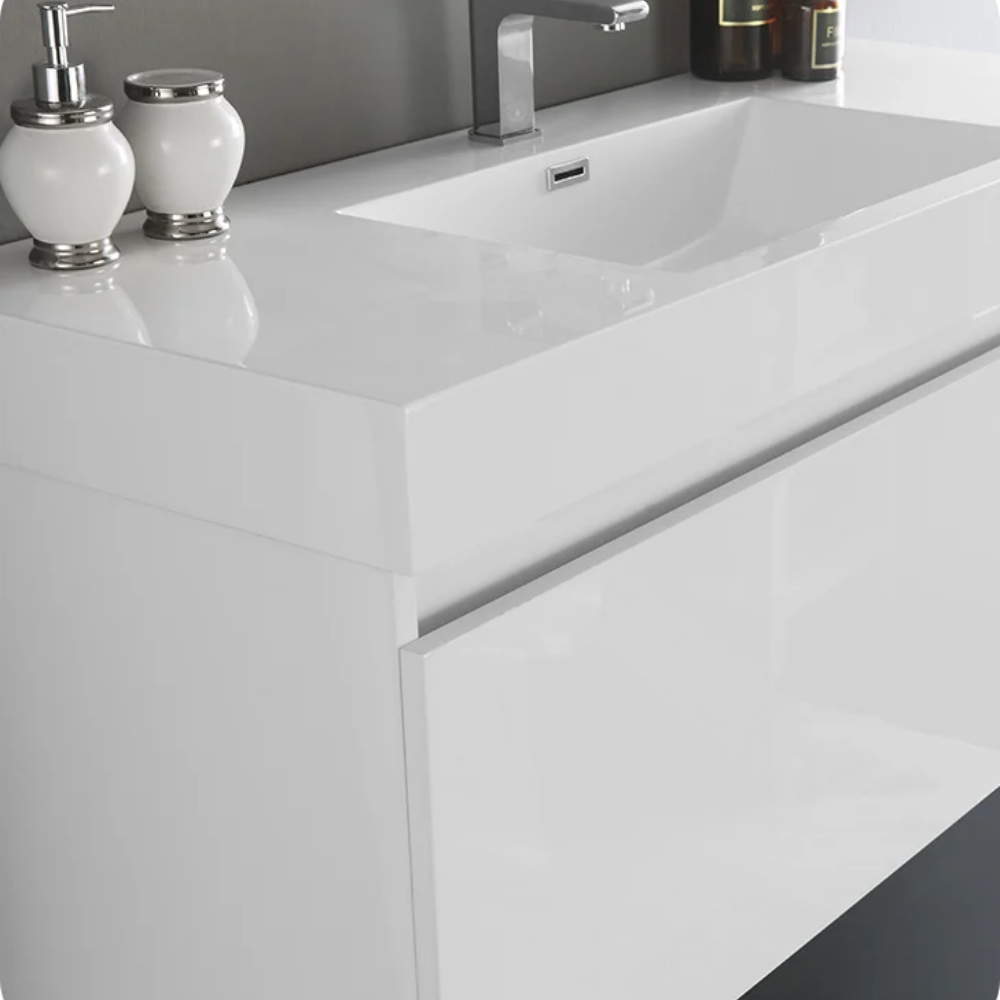 Mezzo White